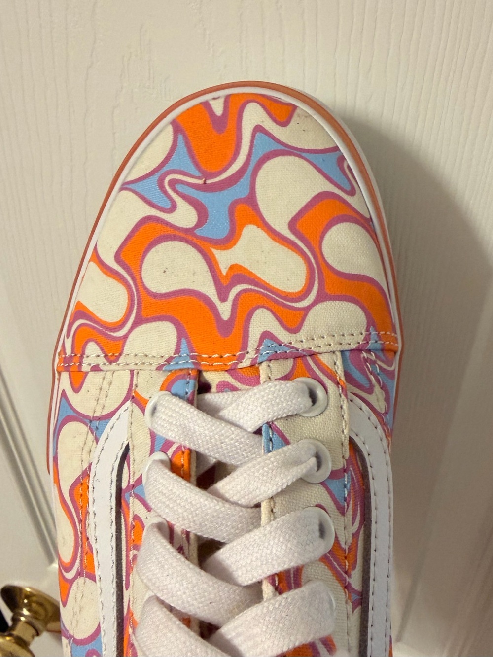 Vans Platform Sneakers in Orange, Purple and White - UV Activated Peace Signs - Picture 4 of 4